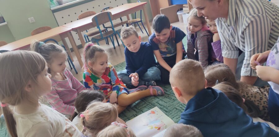 Gwiazdki goszczą mamę Marcelinki