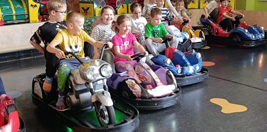 Wyjazd klas pierwszych do Family Parku